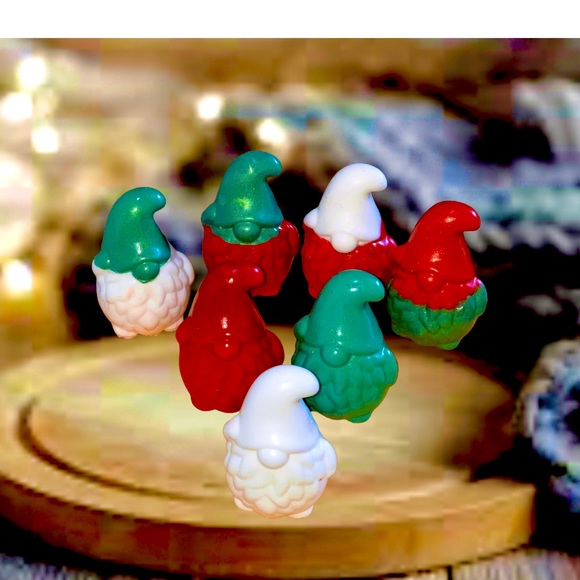 Christmas Santa Gnome Soap Bar, Holiday Soap, Guest Soap, White Elephant Gift - Picture 5 of 16